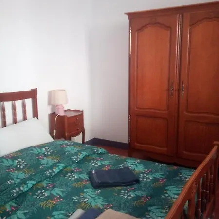 Les Deux Pentes Apartment Sausses